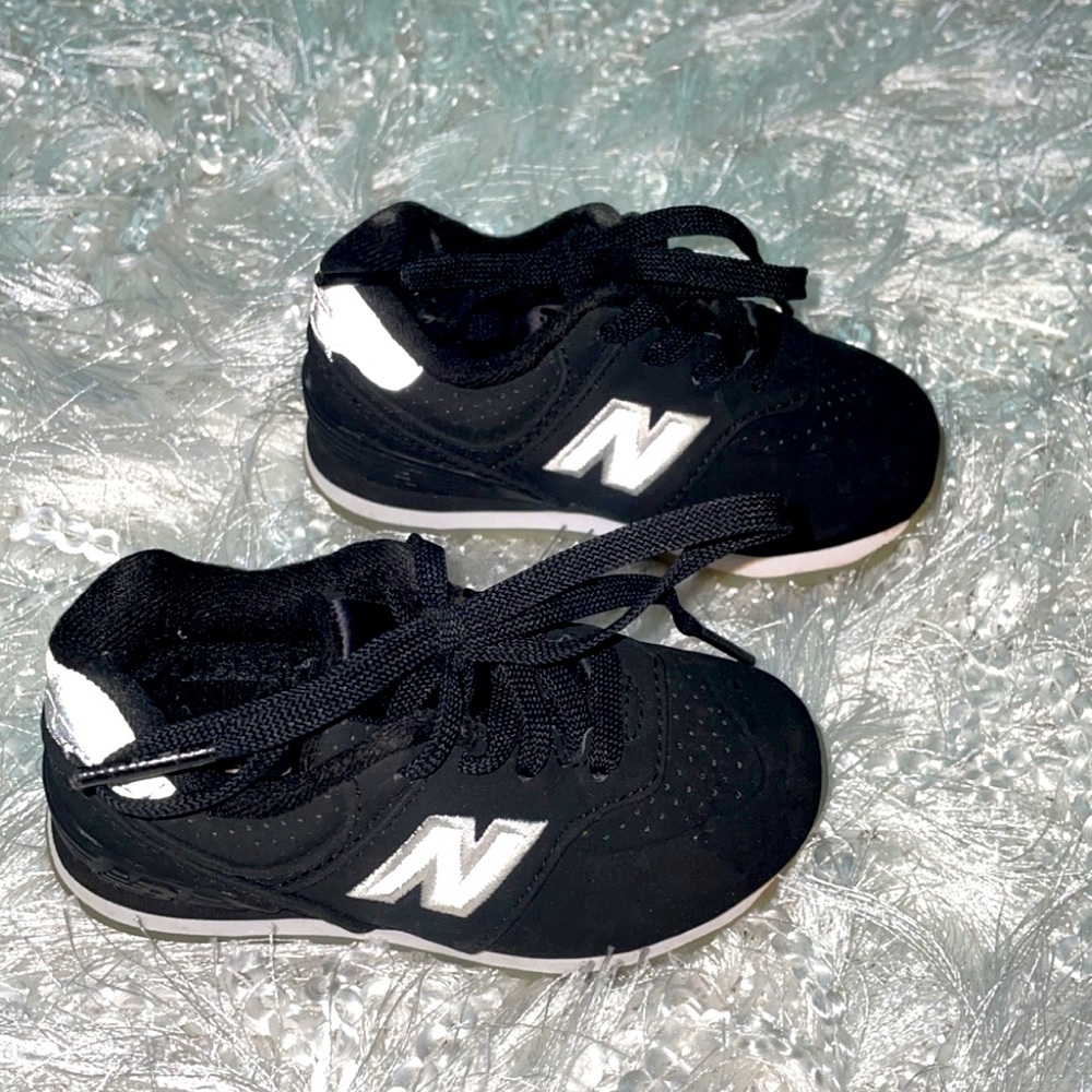 Black new balance